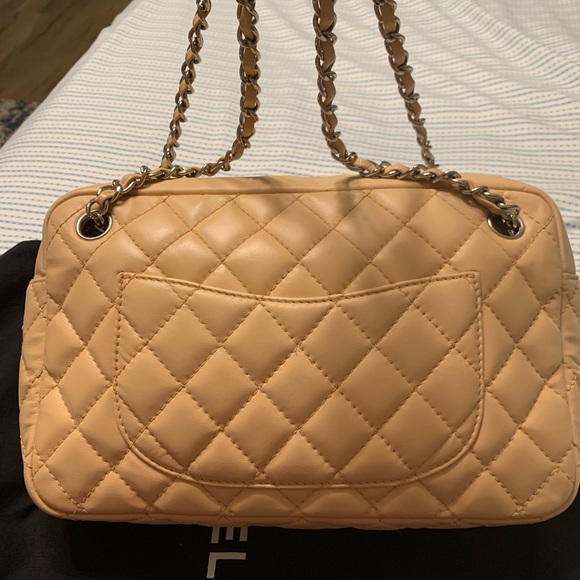 CHANEL LARGE CAMERA CASE BAG - Picture 3 of 11